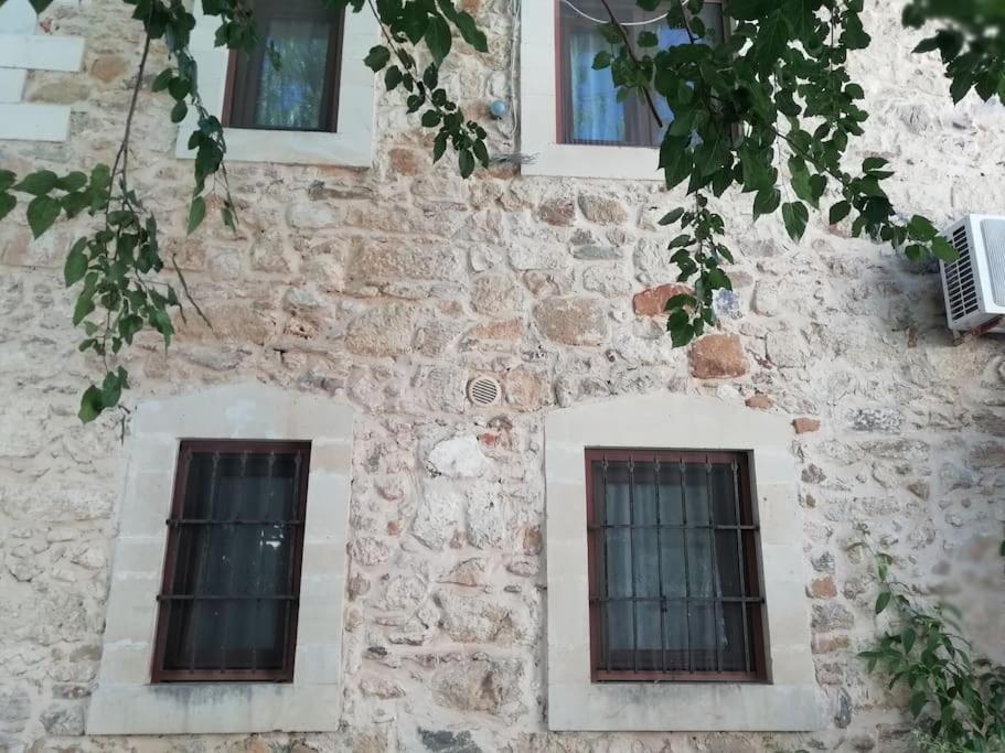 Villa Sofita With Tzakouzi Maroulás Exterior foto